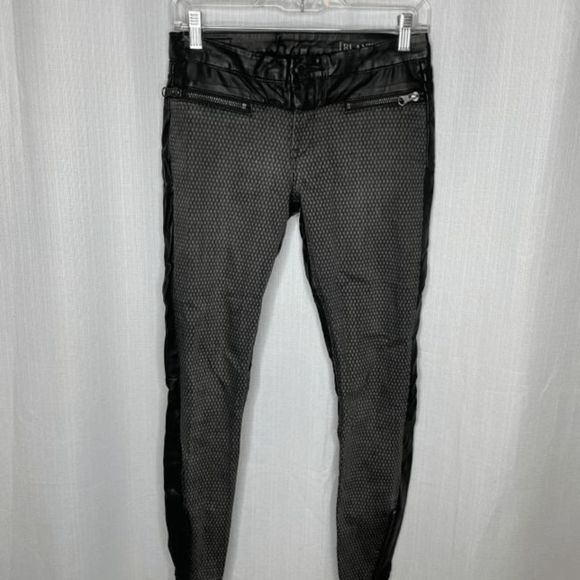 BlankNYC Black Faux Leather Mixed Media Pants‎ - Picture 1 of 4